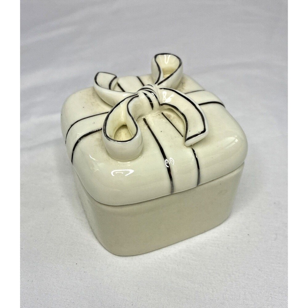 Porcelain Square Gift Trinket Jewelry Box Ivory Silver Trim Bow 2.5" Vintage